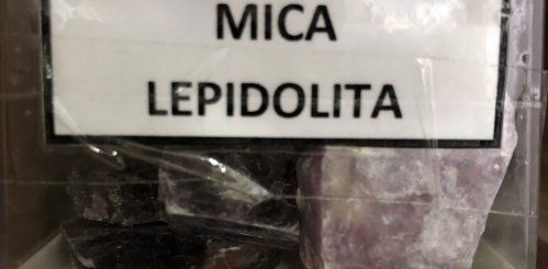 mica lepidolita